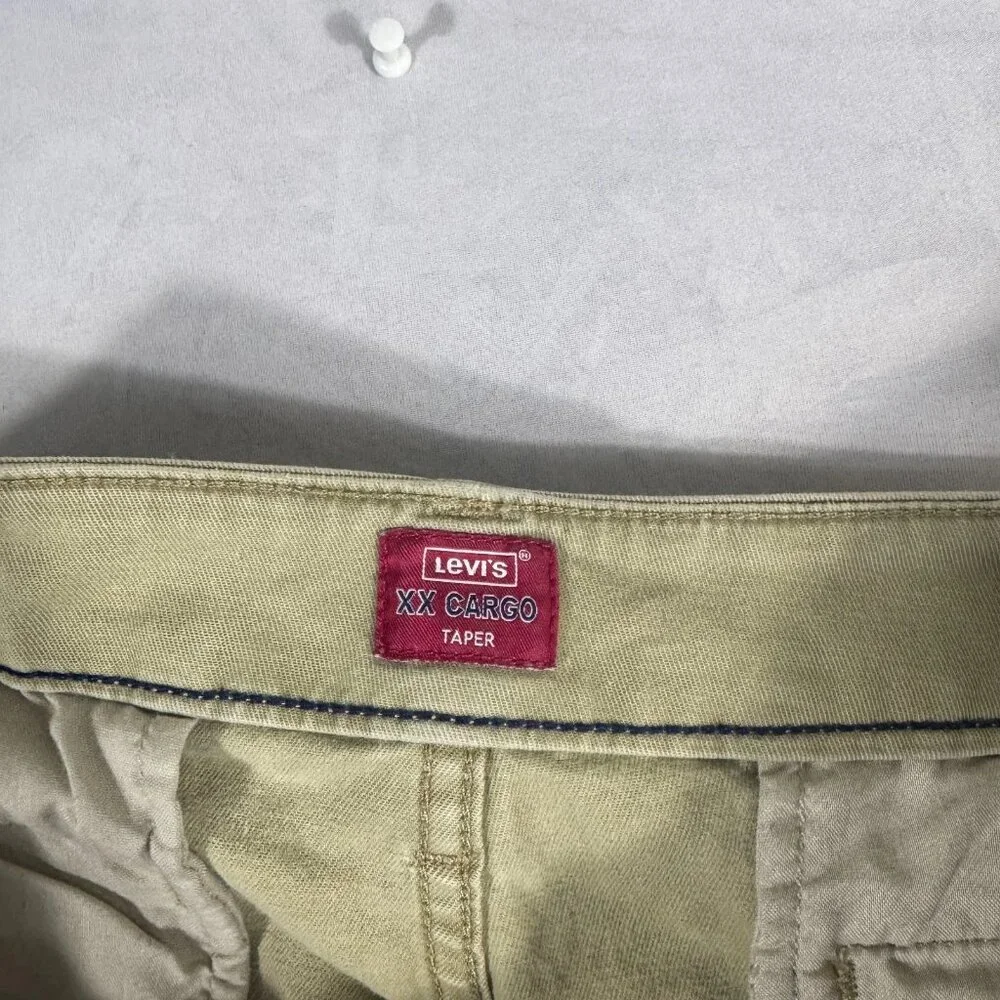 Levi's Men's XX Cargo Pants Green Flat Front Tapered Leg‎ Zip Fly Stretch 31x32